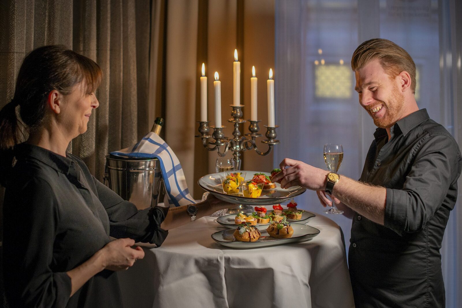 Ресейлік студенттердің үйдегі порнофотосуреттері